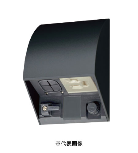 パナソニック WK4604B スマート接地防水コンセント 入線機能付 抜け止め式・アースターミナル付 露出・埋込両用 ブラック