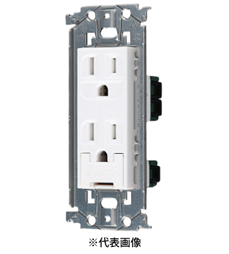 パナソニック WTL11523W 埋込扉付アースターミナル付接地ダブルコンセント 金属枠付 15A 125V AC 色 セラミックホワイト